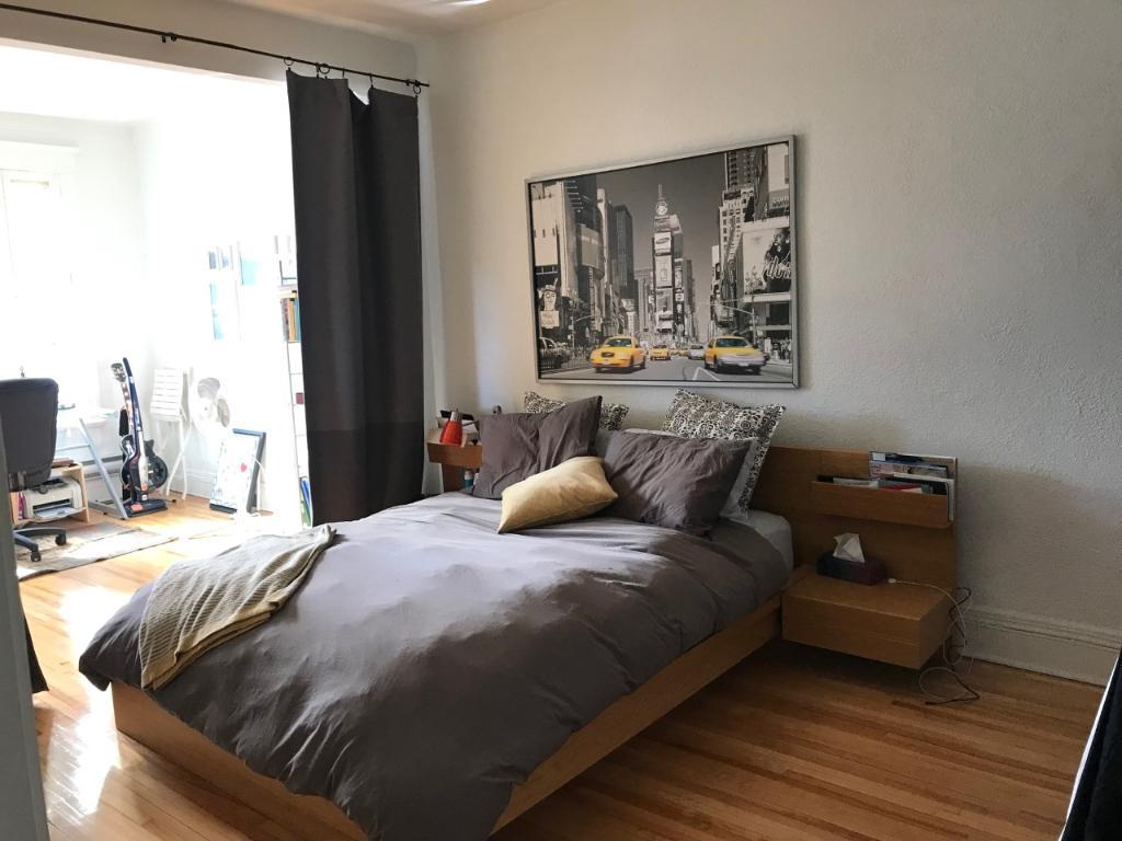 plateau 4 1/2 disponible à partir de septembre Rénové calme cachet à pied métro | 2984212