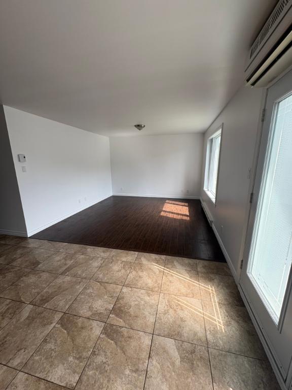 Logement 6-1/2 | 2984214