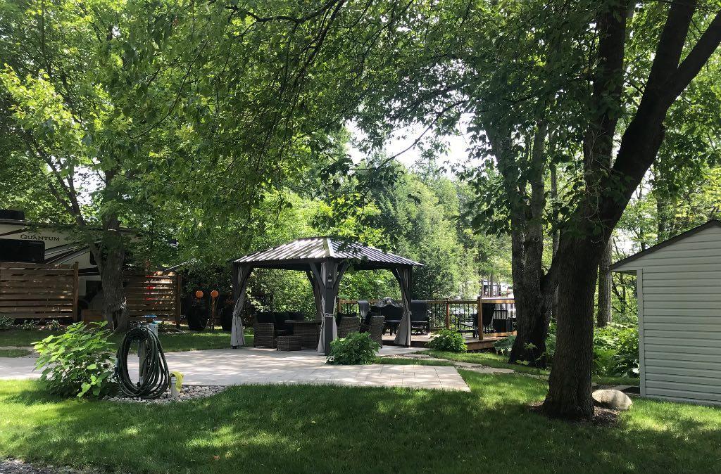 Terrain Camping Parc Bromont au bord d’un ruisseau | 3002525