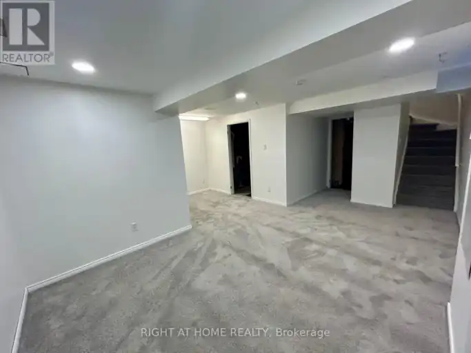 32 SAFFRON COURT | 32 SAFFRON COURT, Ottawa | 2984708