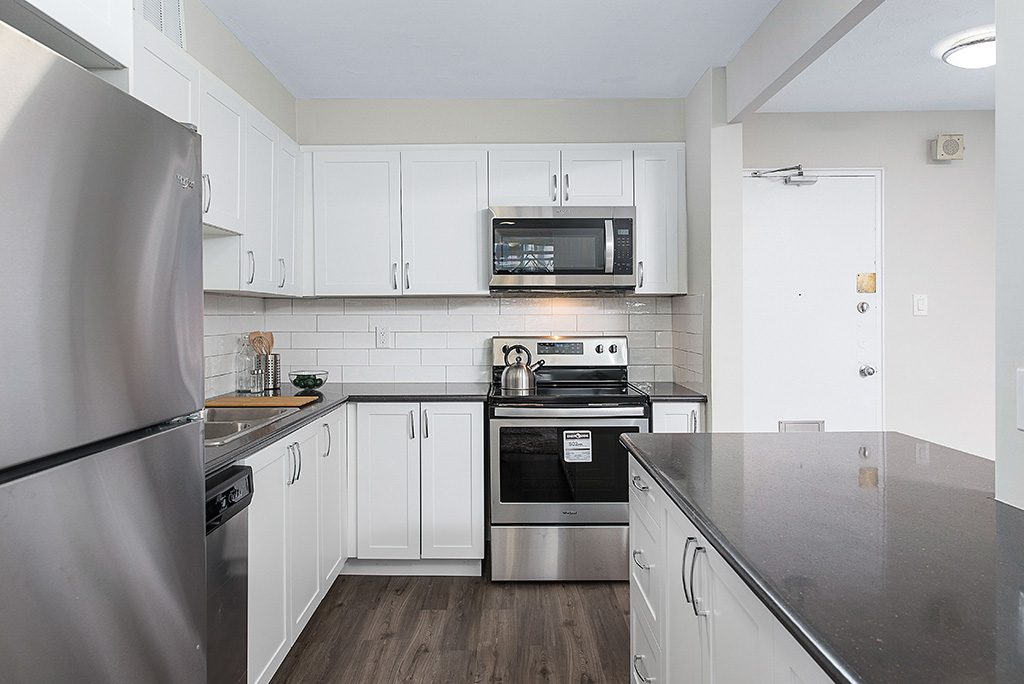 Danforth Apartments | 2985516