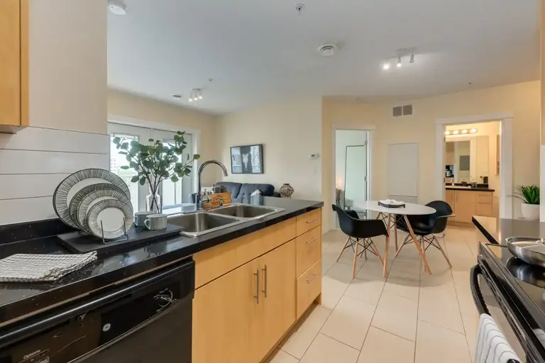 Vivenda56 at Lumino Park | 5656 3 Street Southwest, Calgary | 2985735