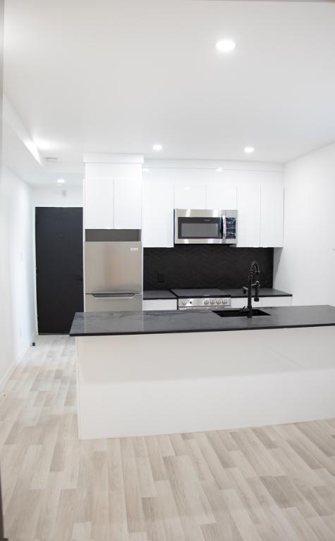 À louer : Magnifique 3 ½ entièrement meublé / For Rent: Beautiful 3 ½ Fully Furnished Apartment | 3004214