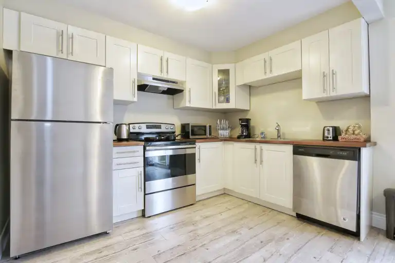 39 Cosby Avenue | 39 Cosby Avenue, St. Catharines | 2985956
