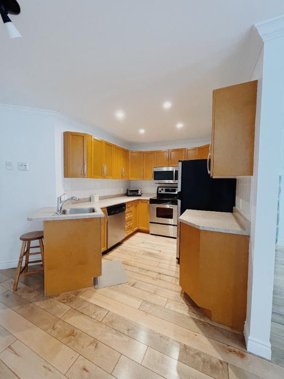 3 et demi tout inclus et meublé | 2986171