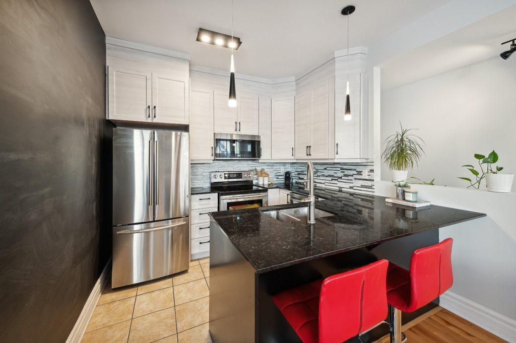 Sur la Place Valois | 2986173