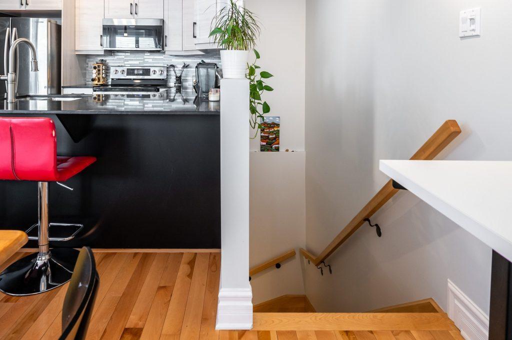 Sur la Place Valois | 2986173