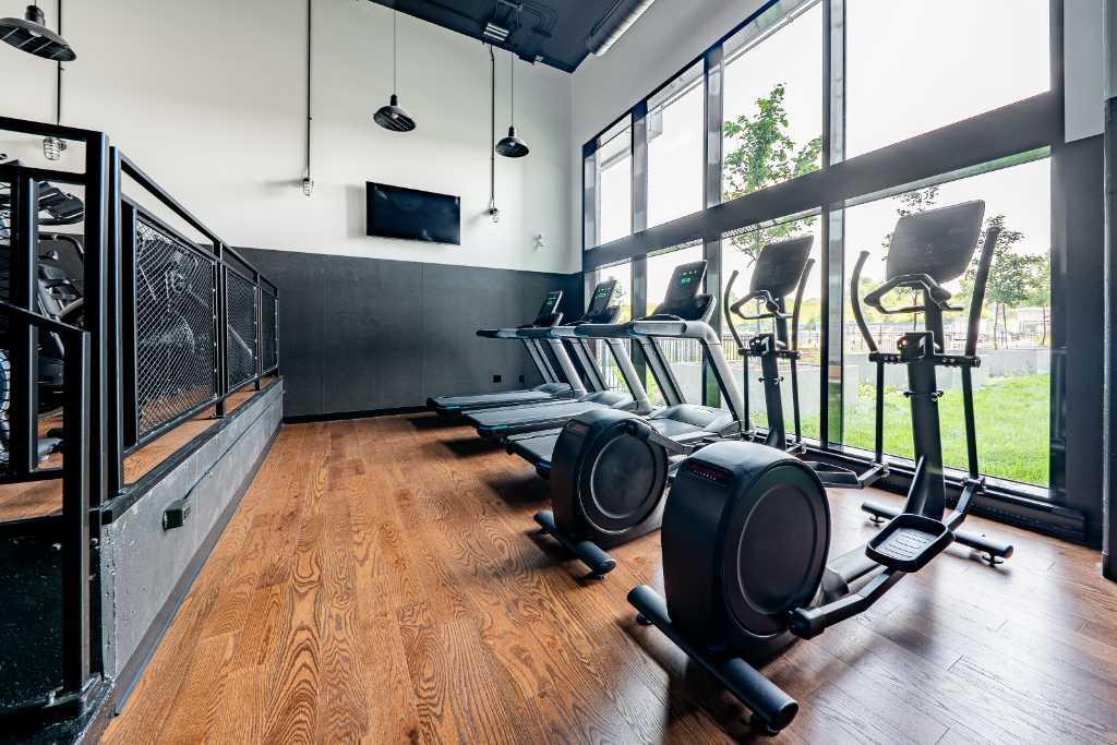 3 1/2 + grand den avec fenêtre intérieure | 2986187