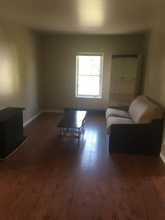 Logement 4 1/2 | 2987224