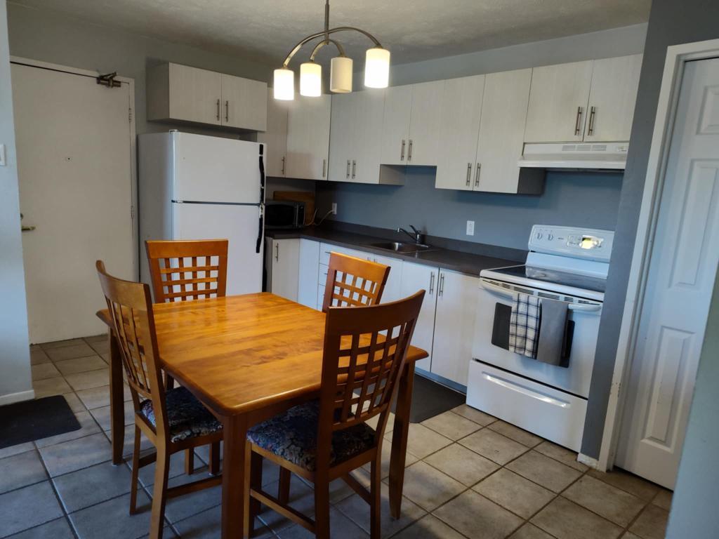 Logement à louer 4 ½ – Disponible 1er octobre à Granby | 2987252