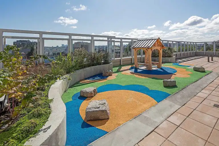 LEED Platinum Studio unit | Vancouver | 2987486