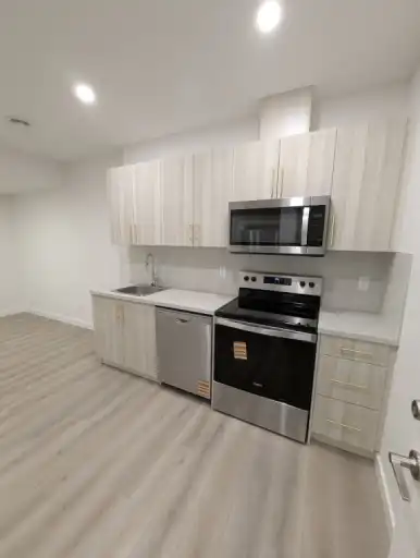 Brand New Basement Suite w/ Private Side Entry, 2 Bed + 1 Bath | Calgary | 2987570