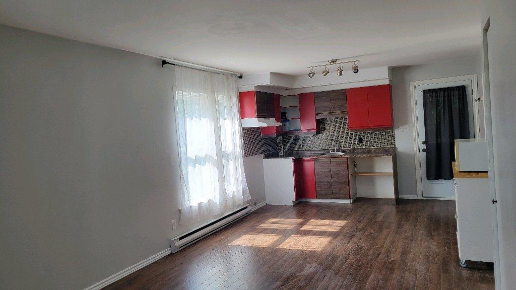 Appartement 4 demi à louer | 2987625