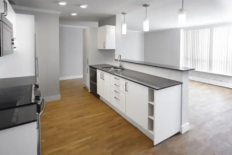 2400 Bathurst Street | 2400 Bathurst Street, Toronto | 2987759