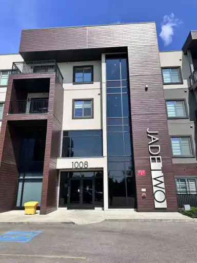 2 Bedrooms 2 Bath Condo for Rent in Rosenthal | 1008 Rosenthal Boulevard, Edmonton | 2987862