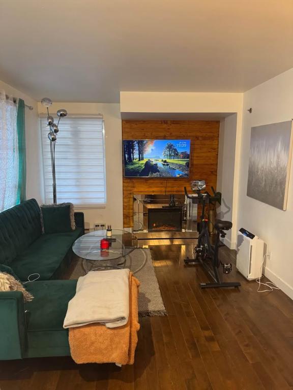 Condo 4 et demi sur Jarry est | 2987891