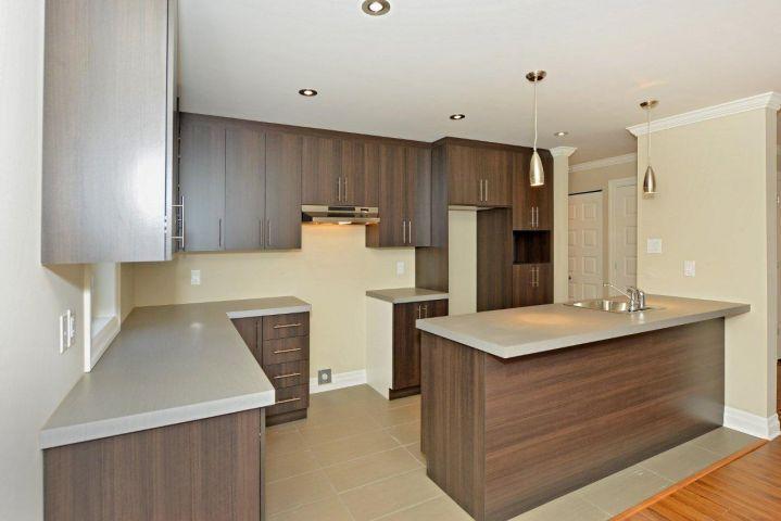 5 ½ À LOUER – 873-877-881 AVENUE DES JARDINS, ST-RÉMI – 1650$/MOIS | 3009644