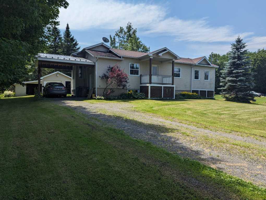Maison de campagne avec 2 chambres | 2987918