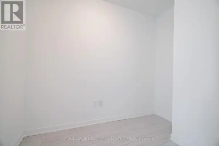 206 - 395 DUNDAS STREET | 206 - 395 DUNDAS STREET, Oakville | 2987953