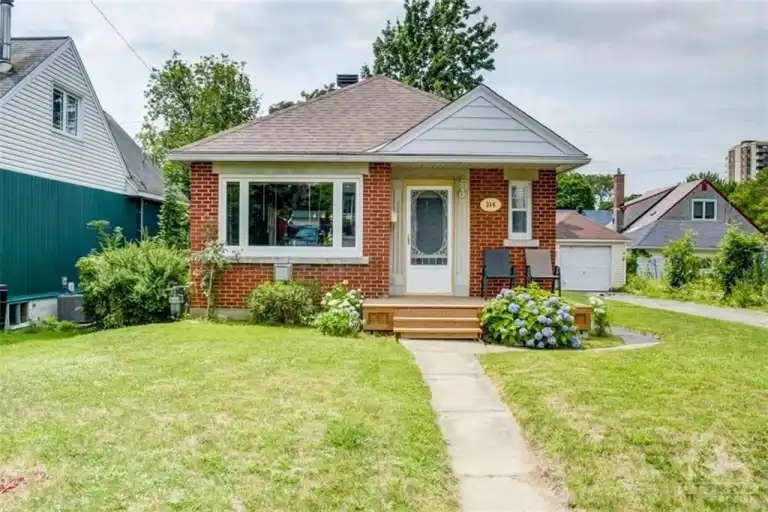 316 Ducharme Boulevard | 316 Ducharme Boulevard, Ottawa | 2988049