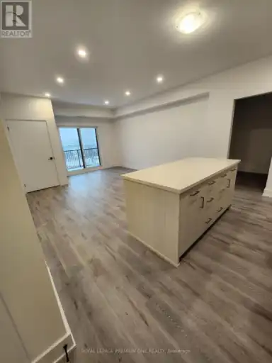 208 - 1 CHEF LANE | 208 - 1 CHEF LANE, Barrie | 2988051