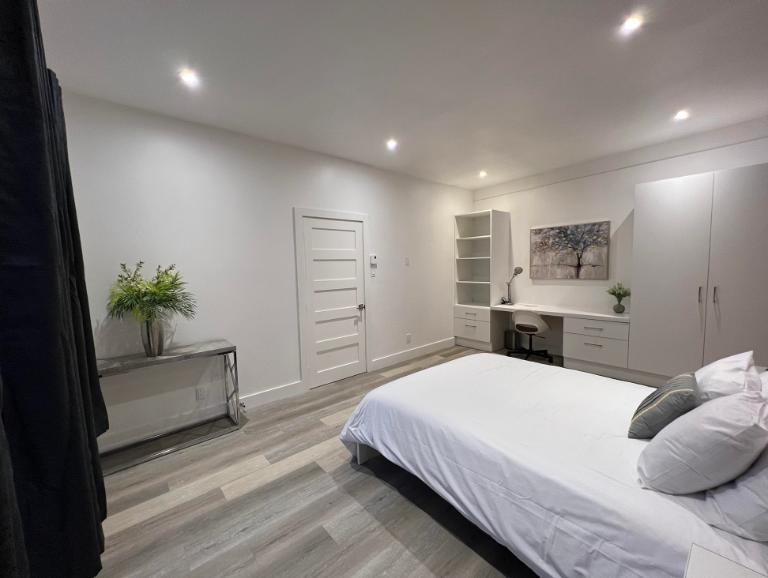 CHAMBRES DE CHARME À LOUER AU CŒUR DU VILLAGE | 2988170