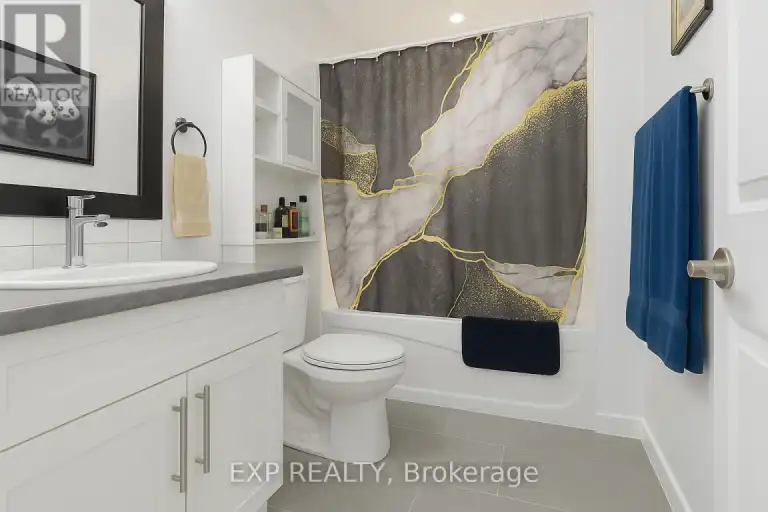 4 - 157 BRUCE STREET | 4 - 157 BRUCE STREET, Kitchener | 2988666