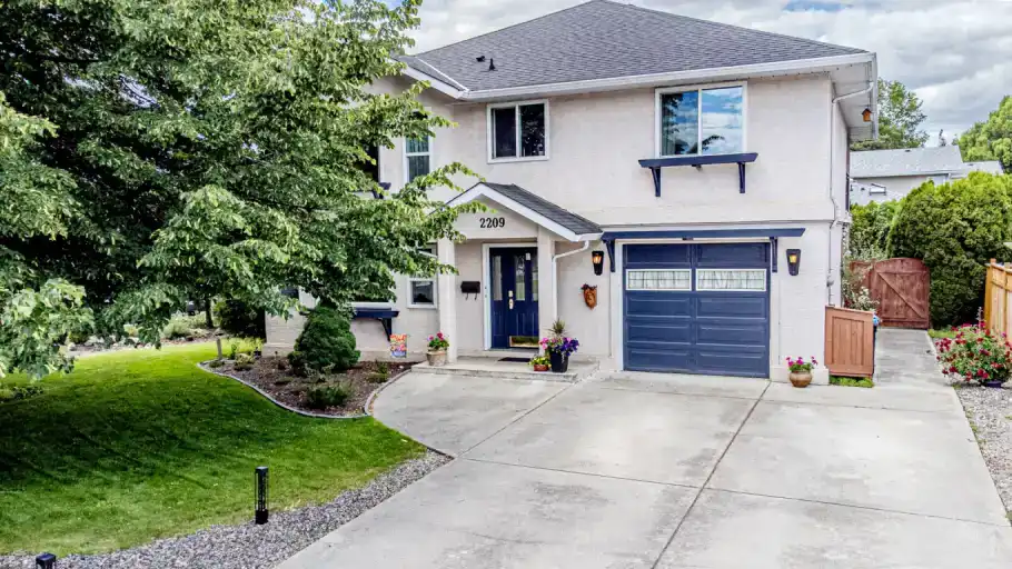 4bed 2bath - Close to KGH and Amenities - Sept 1 (possibly sooner) | 2209 Stillingfleet Court, Kelowna | 2989401