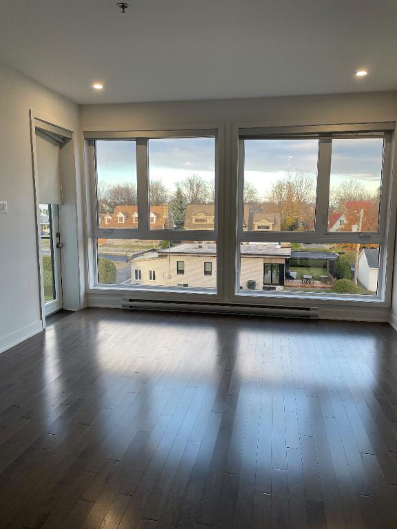 Condo 4 1/2 à louer | 2989537