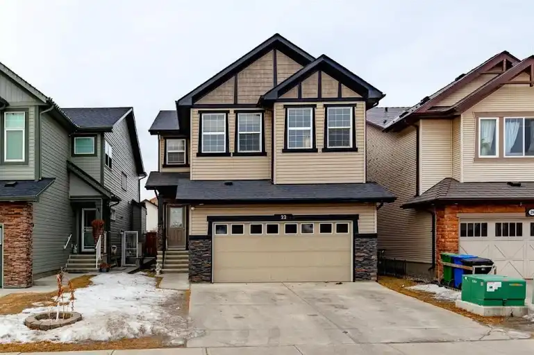 4 bedroom house in skyview ne | 22 Skyview Point Rise, Calgary | 3011140