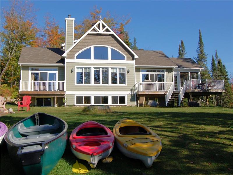 LAKEFRONT Private 5 Bdrm with SPA BP | 2989819