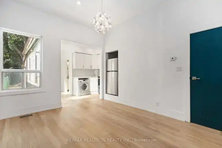 640 Gerrard Street East #MAIN | 640 Gerrard Street East, Toronto | 3033402