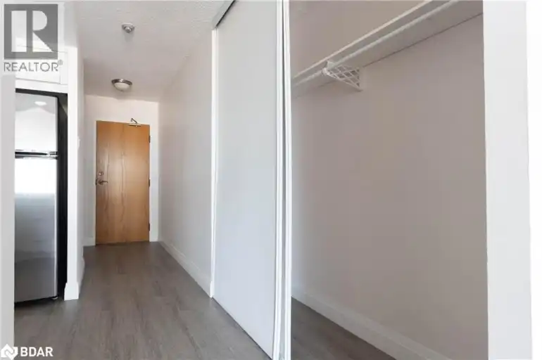 65 ELLEN Street Unit# 201 | 65 ELLEN Street Unit# 201, Barrie | 2989962