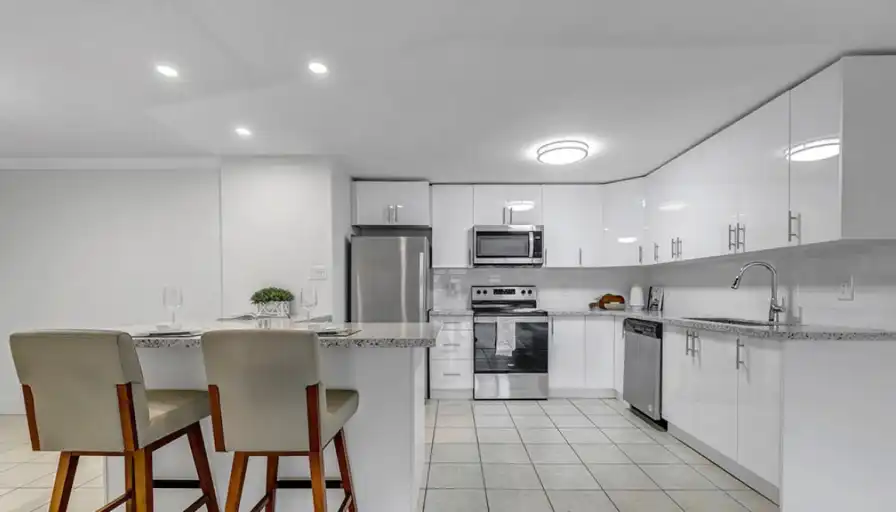 Rivers Edge I | 200 Eagle Street North, Cambridge | 2990130