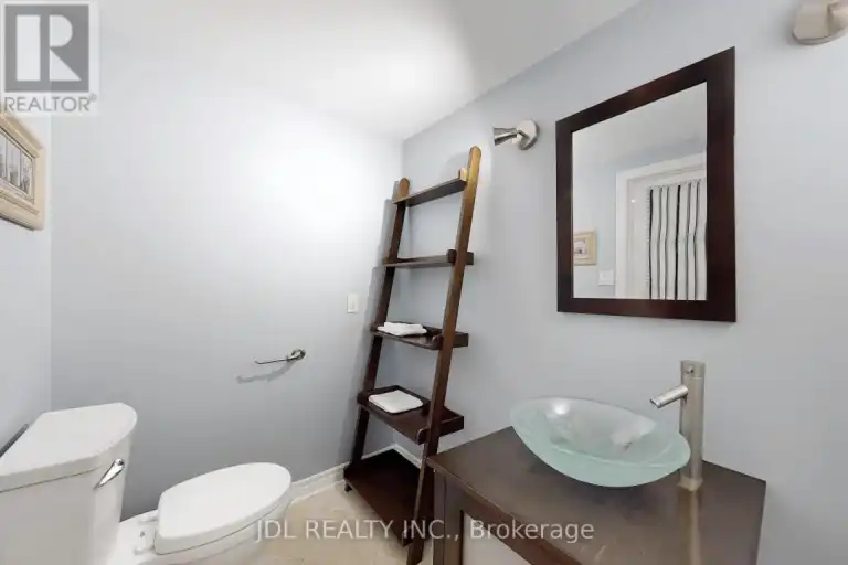 240 LEXINGTON ROAD | 240 LEXINGTON ROAD, Oakville | 2990577