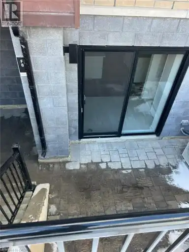 20 PALACE Street Unit# F8 | 20 PALACE Street Unit# F8, Kitchener | 2990634