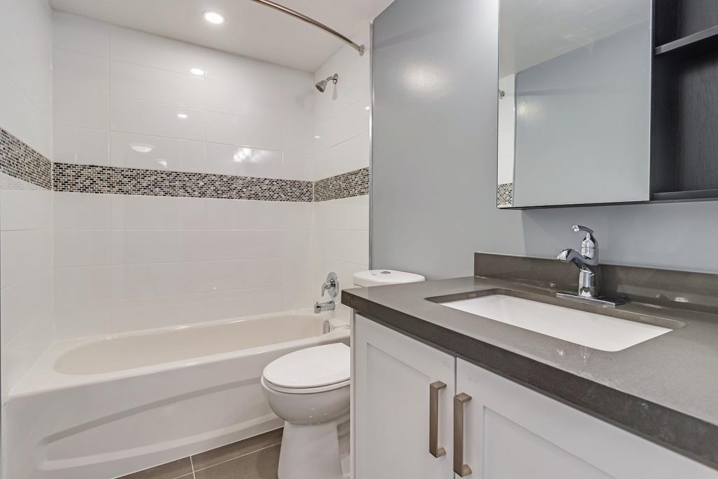 Macey Apartments | 2991054