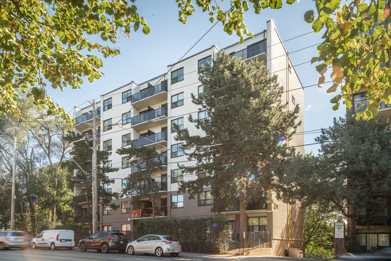 501 Kingston Road | 501 Kingston Road, Toronto | 2991116