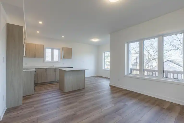 304 Chaffey | 304 Chaffey Street, Welland | 2991171