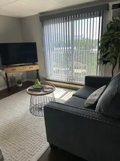 2 Bedroom 1 Bathroom Apartment for Rent | 922 Dynes Avenue, Penticton | 2991236