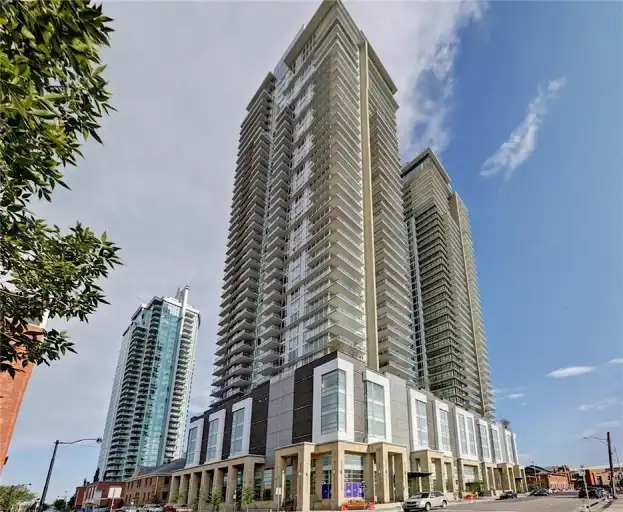 Luxury Downtown Condo Close to LRT station (Heat,Water included!) | 8th floor - 1122 3 St SE, Calgary | 2991314