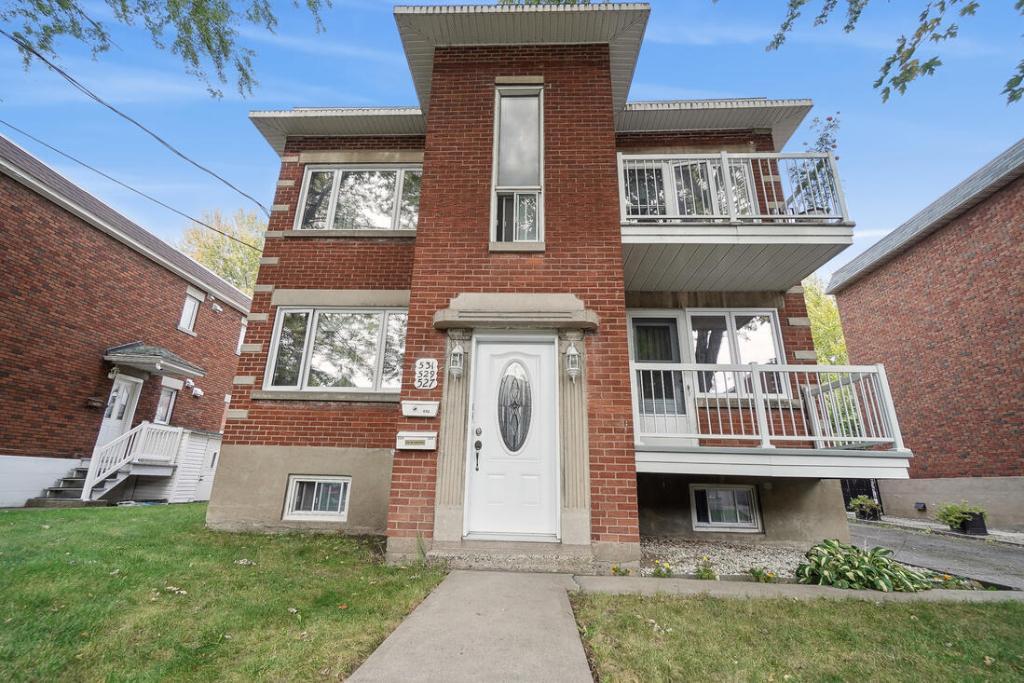 Charmant 5 ½ sur 2 étages à Pointe-aux-Trembles – Cour, Stationnement et Sous-sol! | 2991393