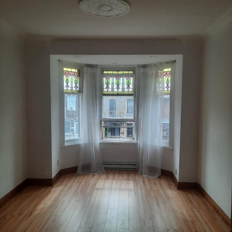 Grand logement lumineux a Verdun | 2991401