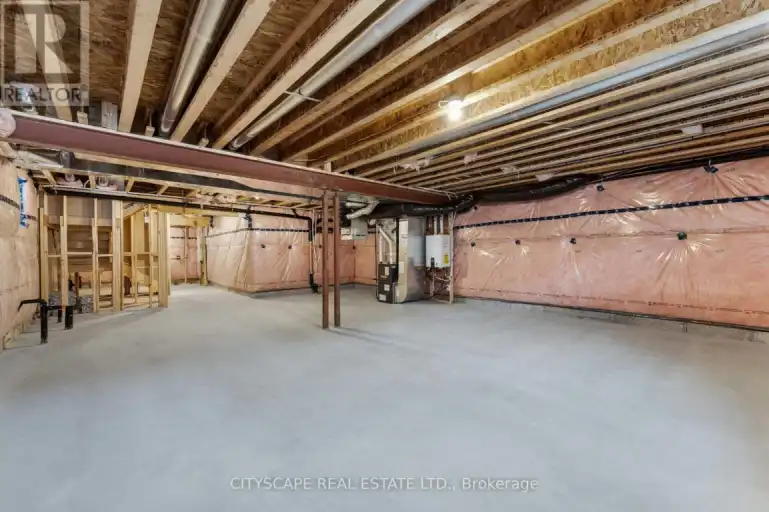 831 DERREN AVENUE | 831 DERREN AVENUE, Ottawa | 2991515