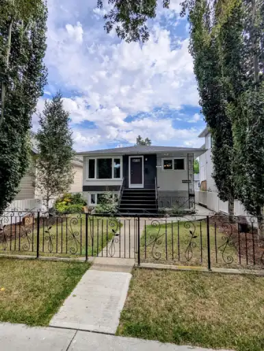 Fully renovated large 3 bedroom main floor | Edmonton | 3010718