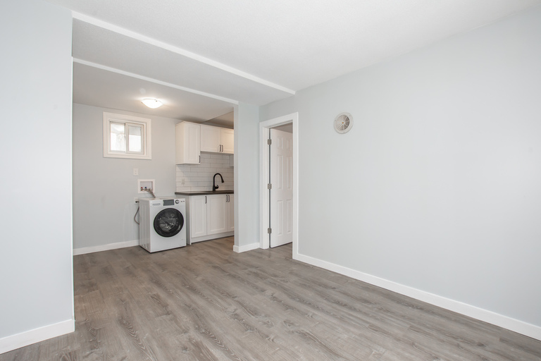 268 Rosslyn Avenue North | 268 Rosslyn Avenue North, Hamilton | 2991808