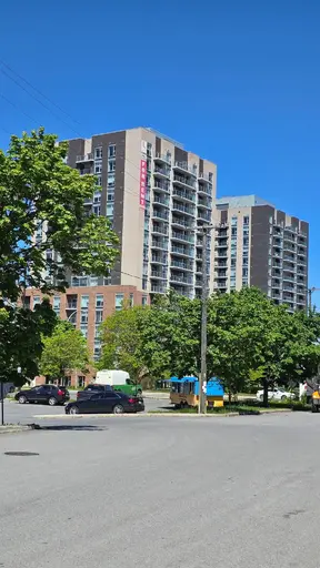 Lunen Haus | 1161 Heron Road, Ottawa | 2991975