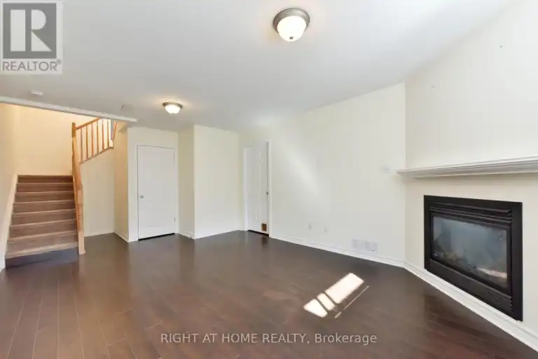 226 HUNTERBROOK STREET | 226 HUNTERBROOK STREET, Ottawa | 2992037