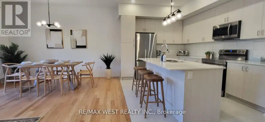 102 - 253 CRESCENT BAY LANE | 102 - 253 CRESCENT BAY LANE, Huntsville | 2992040