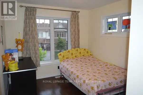 300 BALINROAN CRESCENT | 300 BALINROAN CRESCENT, Ottawa | 2992043